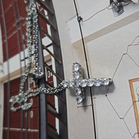 Pendant #124 - Picture 2 of 3